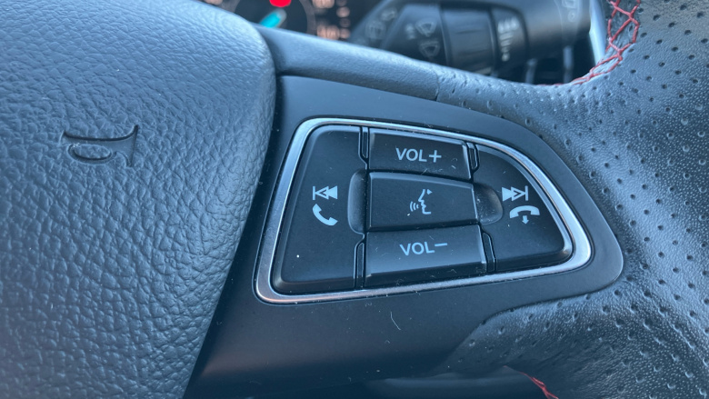 Ford Kuga 1.5 TDCi ST-Line 5dr 2WD Diesel Estate